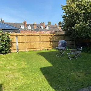 Lovely Westbourne - 15 Min Walk To , Bournemouth United Kingdom
